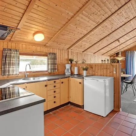 Gorgeous In With Kitchen בית נופש